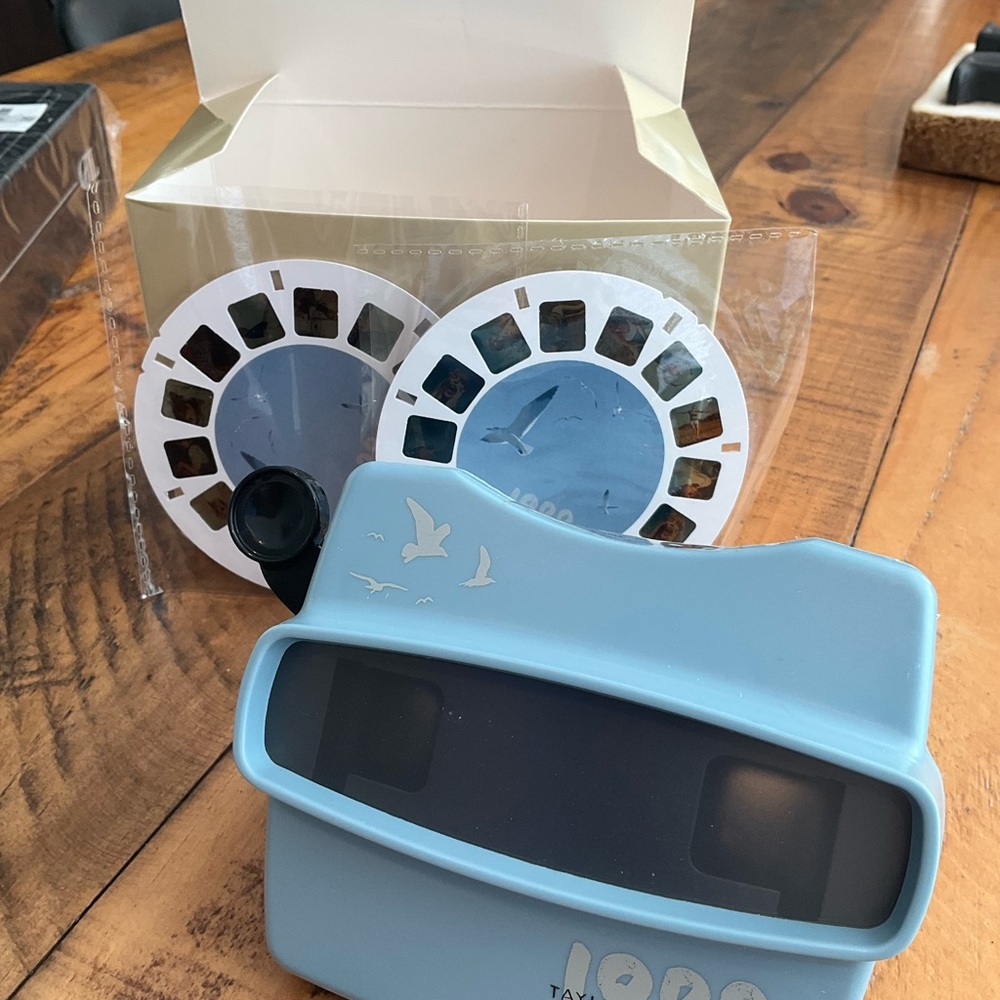 Taylor Swift 1989 TV Viewfinder NEW in Original Packaging